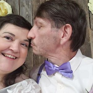 Meet your Posher, Max